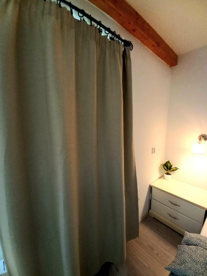 Apartmany Kocanda Jesenice  Buitenkant foto